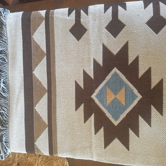 Adventure Blanket - Picture 7 of 10